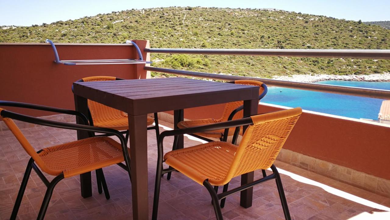 Apartments By The Sea Cove Ostricka Luka, Rogoznica - 13709 Exterior foto